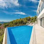 Holiday home Afrodita *