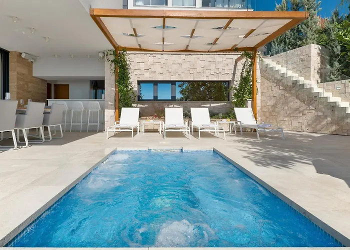 Casa de Férias Afrodita Hvar Town