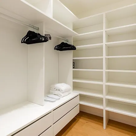 Afrodita * Hvar Town